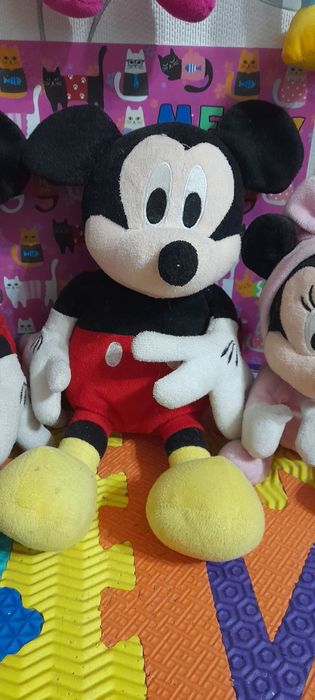 Микки маус и Минни маус . Міккі маус