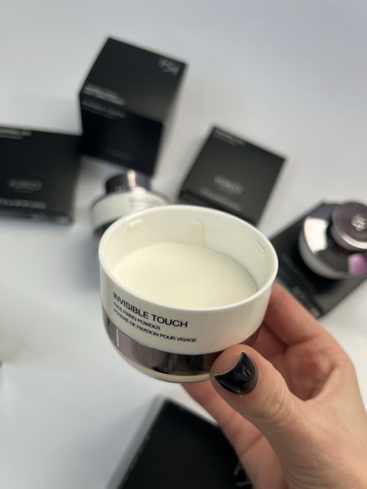 Пудра Kiko Milano прозора пудра universal veil finishing powder