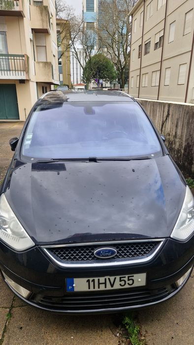 Ford galaxy 2.0 de 2010 . Tem 185km