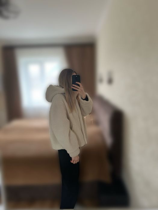 Курточка зі штучного хутра ZARA