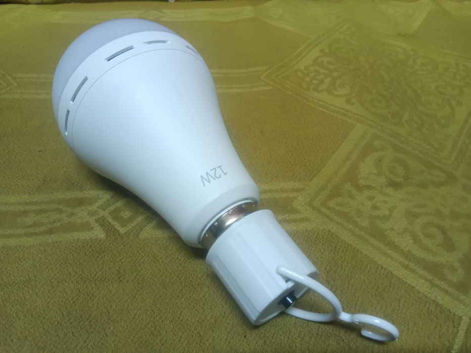Лампа аккумуляторная   Е27, 12W, 15W, 6000К