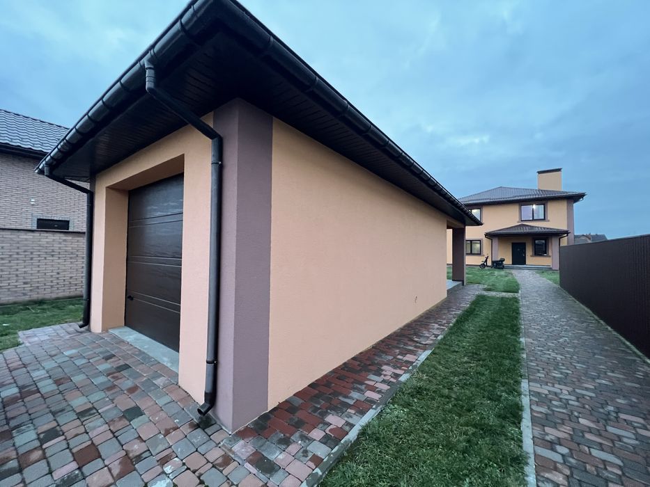 Будинок 161м2 з окремим гаражем, 8 соток ділянка у Білогородці!