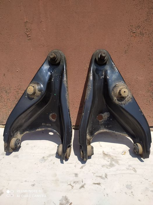 Рычаги передние Renault Dacia