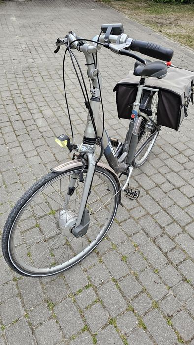 Rower elektryczny Giant Twist koła 28 cali rama S