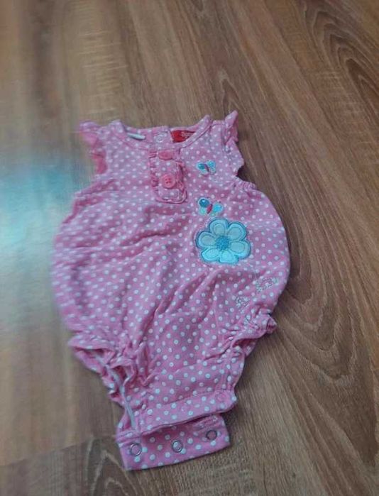 Body rampers dla dziewczynki rozm. 56