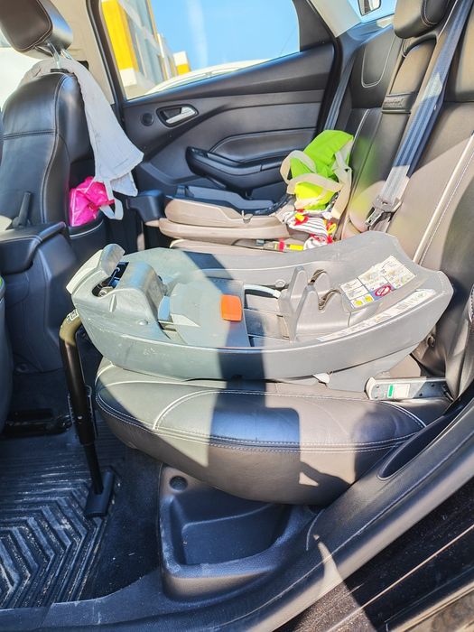 Cybex Aton 5 – fotelik samochodowy z bazą 0–13 kg
