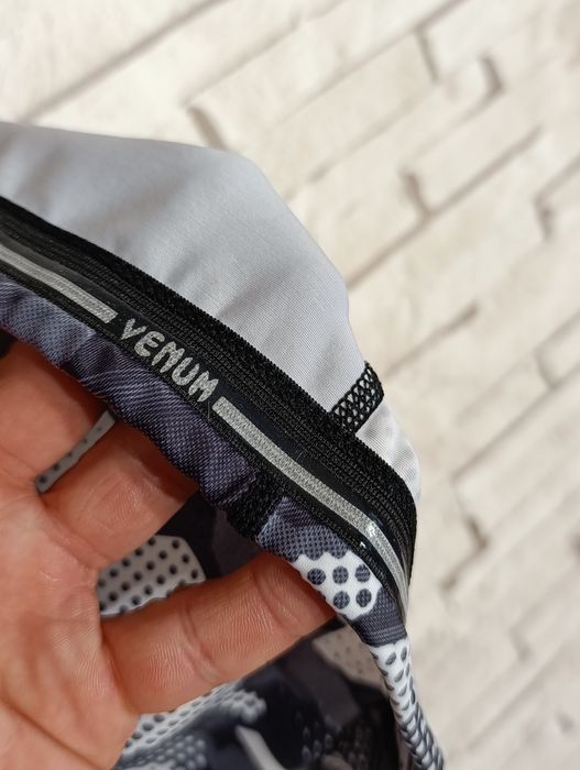 Nowa męska koszulka sportowa Venum Rashguard Tecmo roz.XXL
