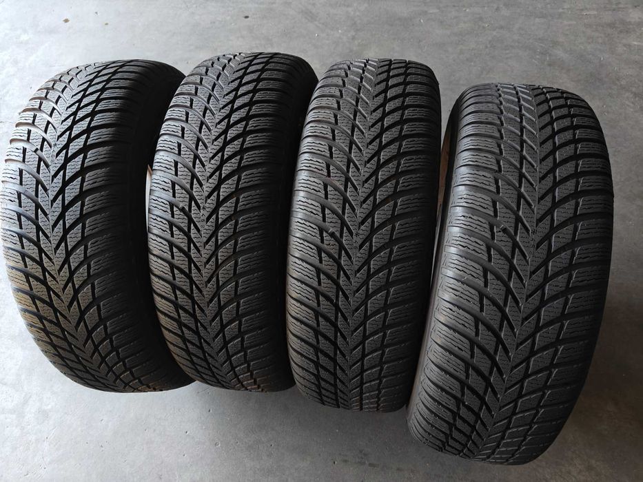 Шини 25року Nokian r17 215/65 103Н XL Фінські продаються комплект