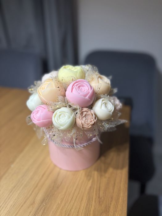 Box boxy kwiaty sojowe