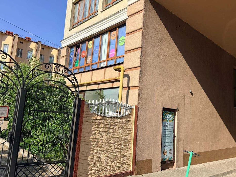 Продається готовий освітній бізнес в Івано-Франківську та Хмельницькому, франшиза Smartum