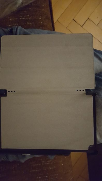 Etui do Kindle 8 zamykane na magnes