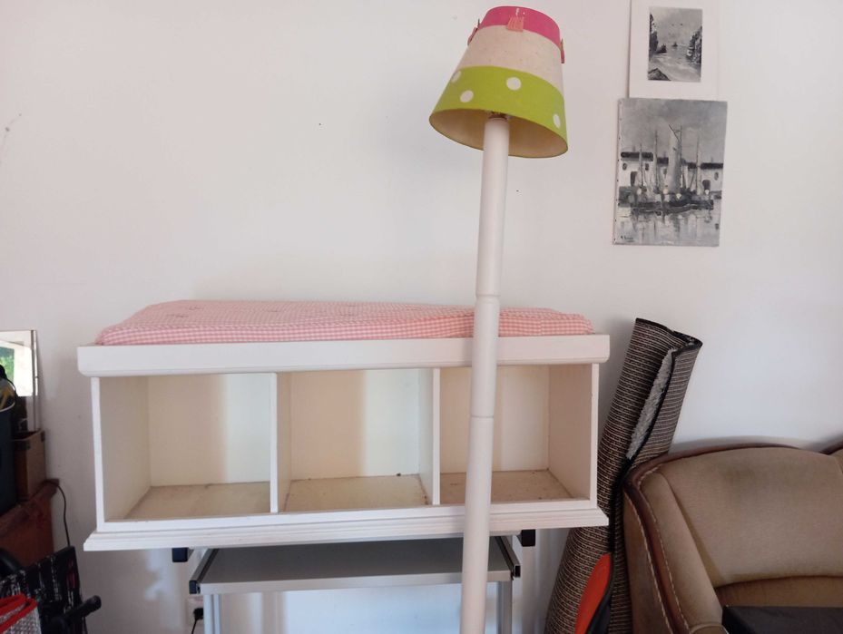 Banco de arrumação para quarto