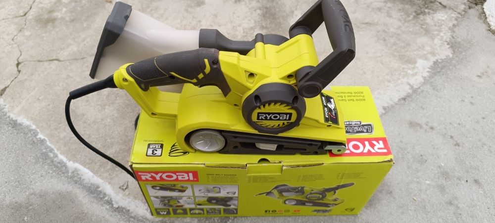 Lixadora Ryobi EBS800W