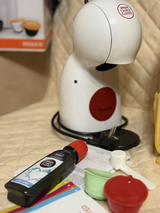 Кавомашина Nescafe Dolce Gusto Krups Piccolo XS+ капсули і декальцинат
