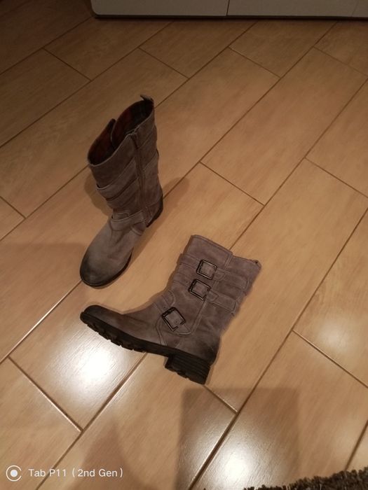 Нові жіночі чоботи Clarks з натуральної замші