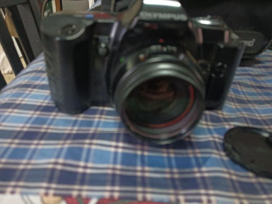 Olympus OM101 + 2 Objetivas + Mala – Excelente oportunidade para coleção ou fotografia analógica