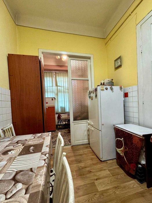 продаж, однокімнатна квартира, Дорошенка, Львів, центр, Галицький район, австрійський будинок,
