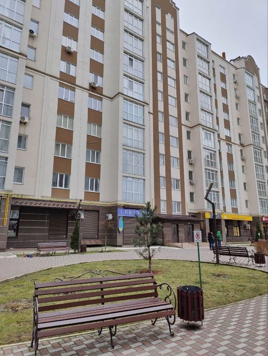 Продам квартиру з ремонтом в центрі м. Буча!