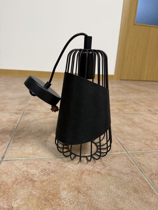 Candeeiro de tecto suspenso