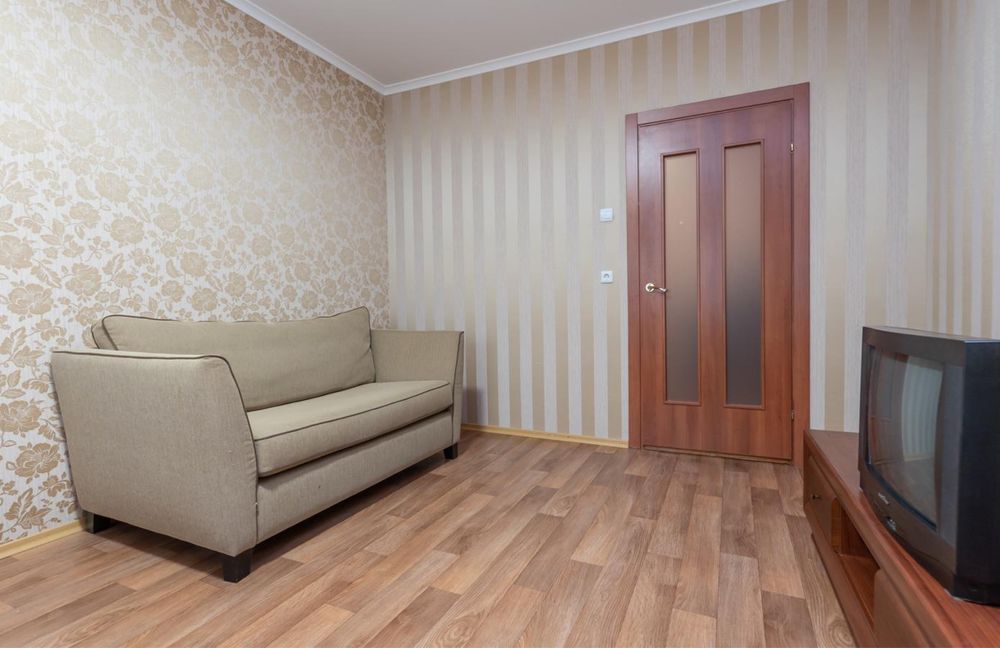 Подобово однокімнатна квартира на Урлівській-4-555.biz.ua