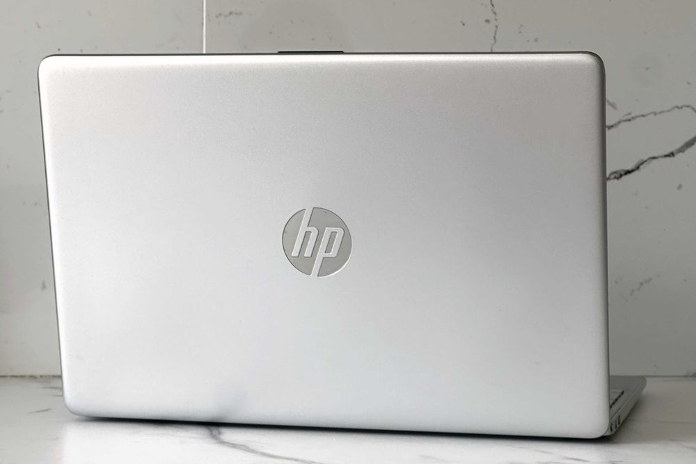 Швидкий ноутбук 15s Ryzen 5 5500 16/512ГБ, АКБ 4-6 годин