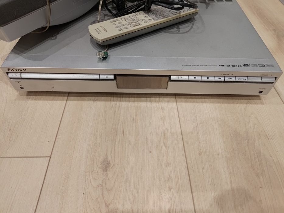 Kino domowe Sony  z DVD