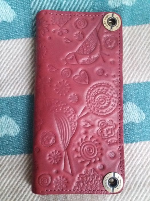 Новый кожаный кошелек