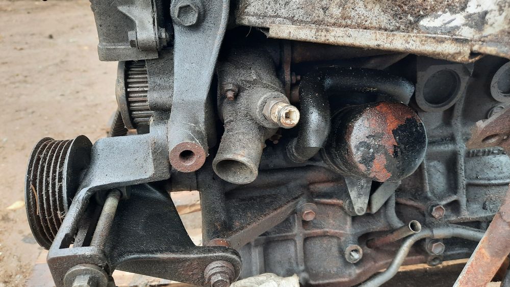 Głowica, blok silnika,tłoki,pokrywy,silnik Toyota Celica 2.0 GT 91r