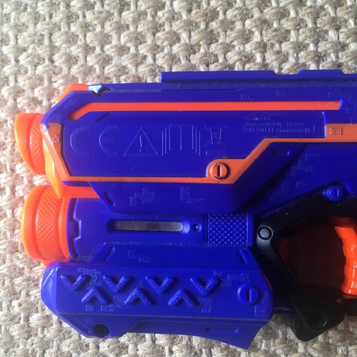 Lançador NERF Elite Firestrike sem balas