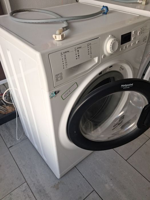 Máquina de lavar roupa Ariston Hotpoint 7kg  A+++