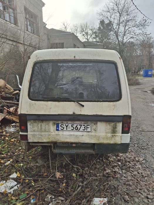 Мазда Е2200  двери,кузов,сёкла,мост