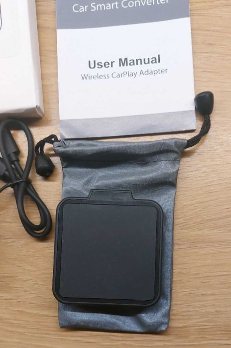 Bezprzewodowy adapter CarPlay do iPhone'a