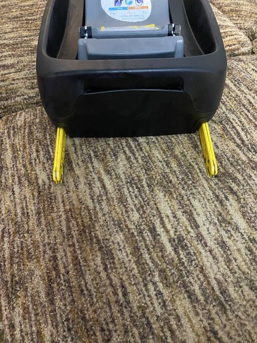 Продам автокресло 9-18 кг