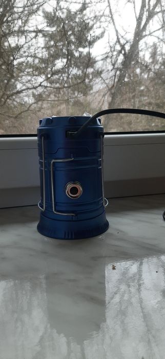 Портативный светодиодный  фонарик