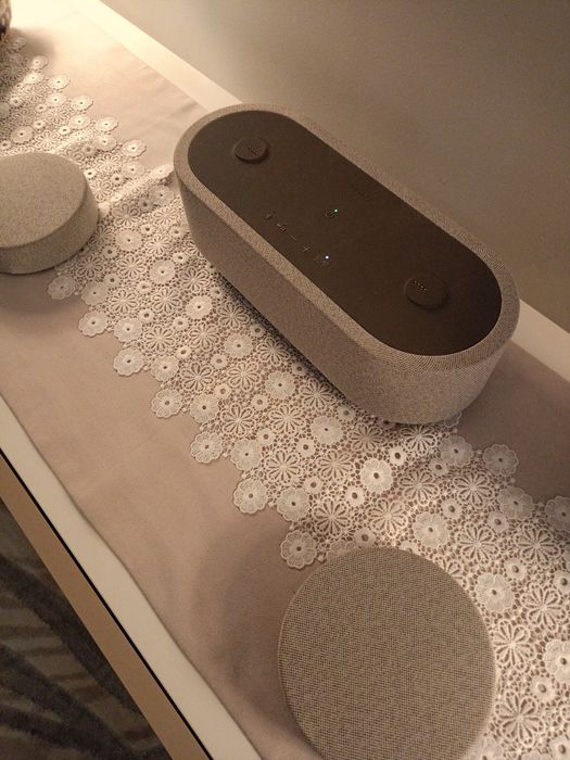 SONY  HT-AX7 Przenośny kinowy system audio 360