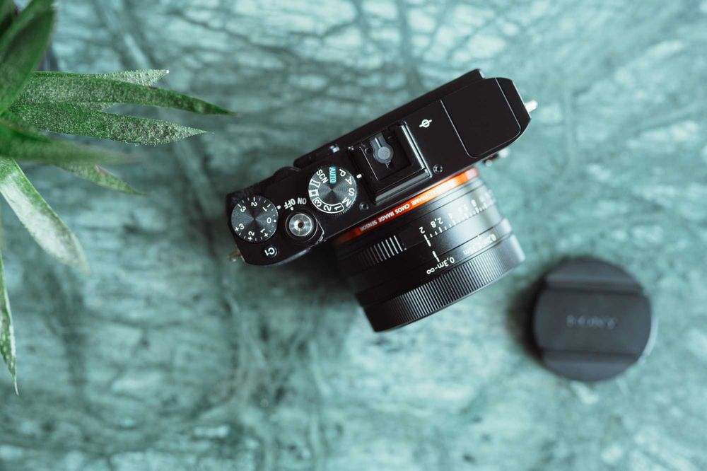 Sony RX1R II - Carl Zeiss Sonnar 35mm f/2.0
