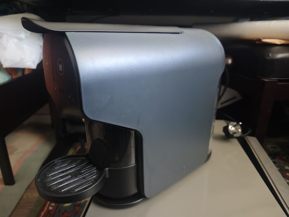 Máquina de café Delta Q – totalmente funcional