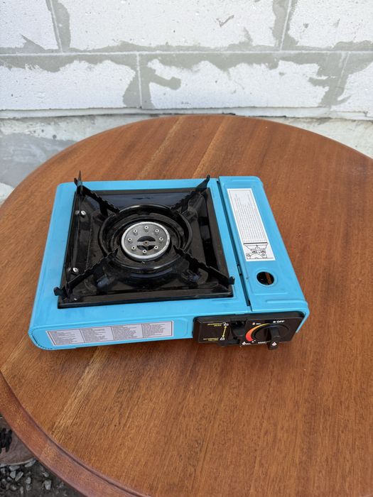 Маленький газовий гриль/туристична газова плита