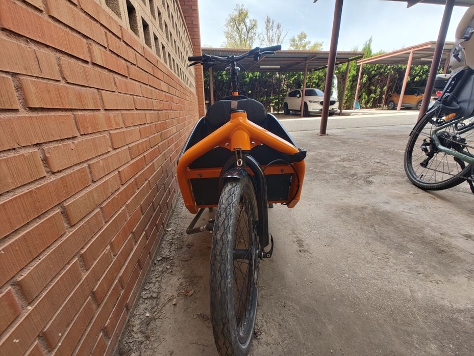 Cargo Bike - Larry vs harry
