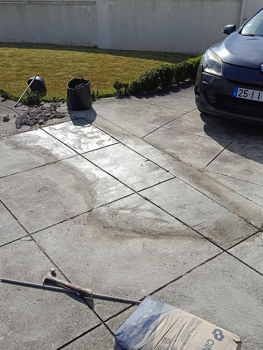 Pintura e obras no geral