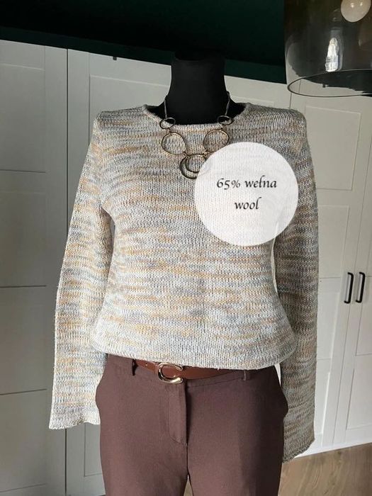 Beżowy kremowy jasny sweter z wełny rozmiar S M marki B.F.T