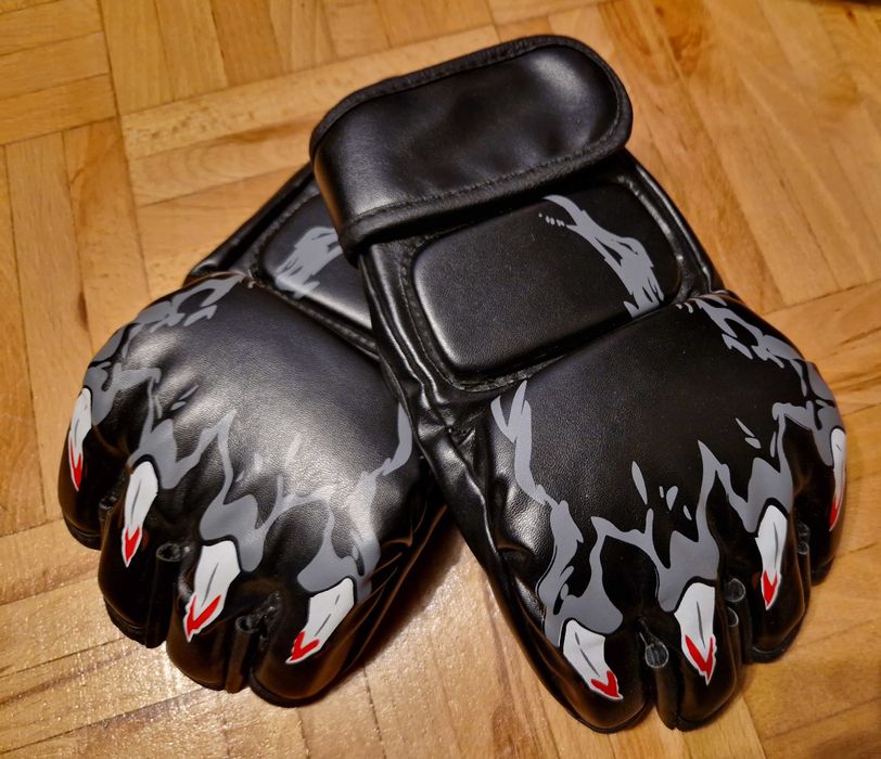 Worek treningowy dla dorosłych, dzieci Outshock nadmuchiwany; rękawice