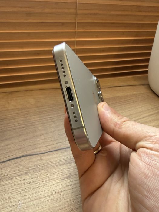 iPhone 15 Pro 256 GB