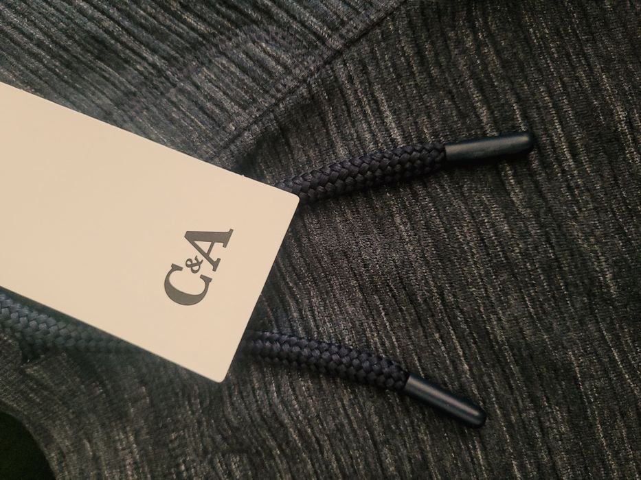 Nowe spodenki C&A w roz. 104