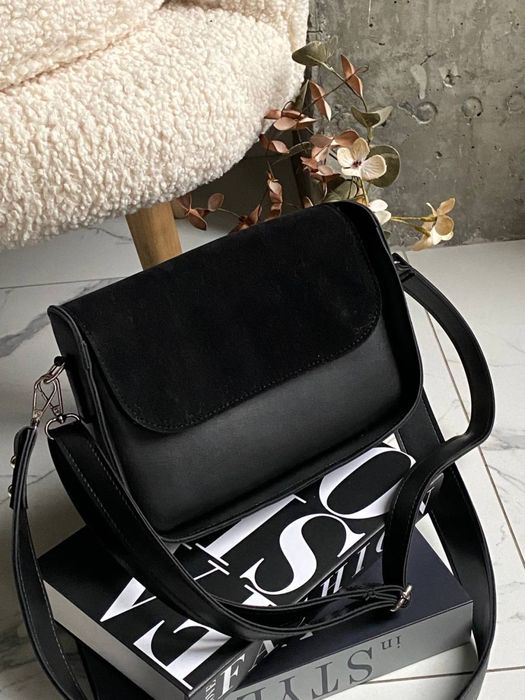 Сумка жіноча чорна