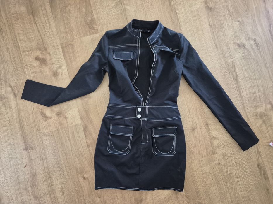 Sukienka czarna jak nowa 34 xs prettylittle thing