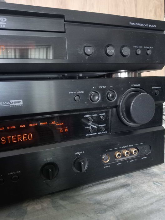 Yamaha RX-V630 plus DVD S540