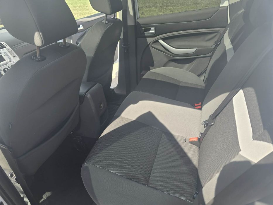 Ford Kuga Mk 1  2.0tdci 140 km 2009r