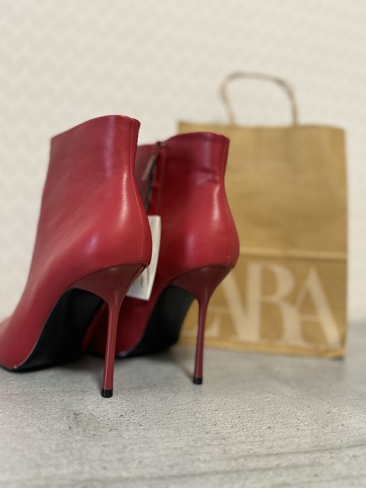 Продам нові напівчобітки