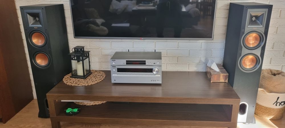 Kolumny głośnikowe Klipsch R-26F  + blu-ray 353  gratis